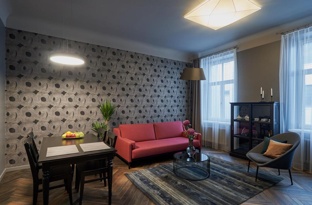 Deco Apartment Рига Экстерьер фото